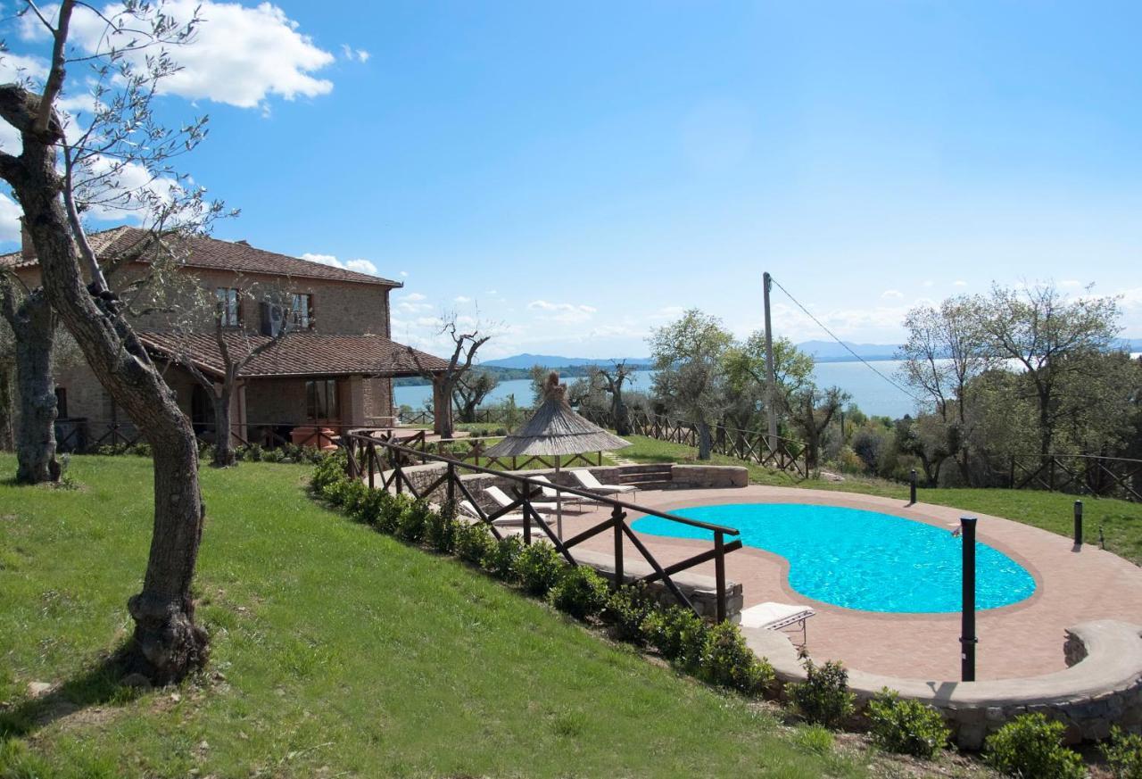 Villa dei Tramonti Passignano sul Trasimeno Esterno foto